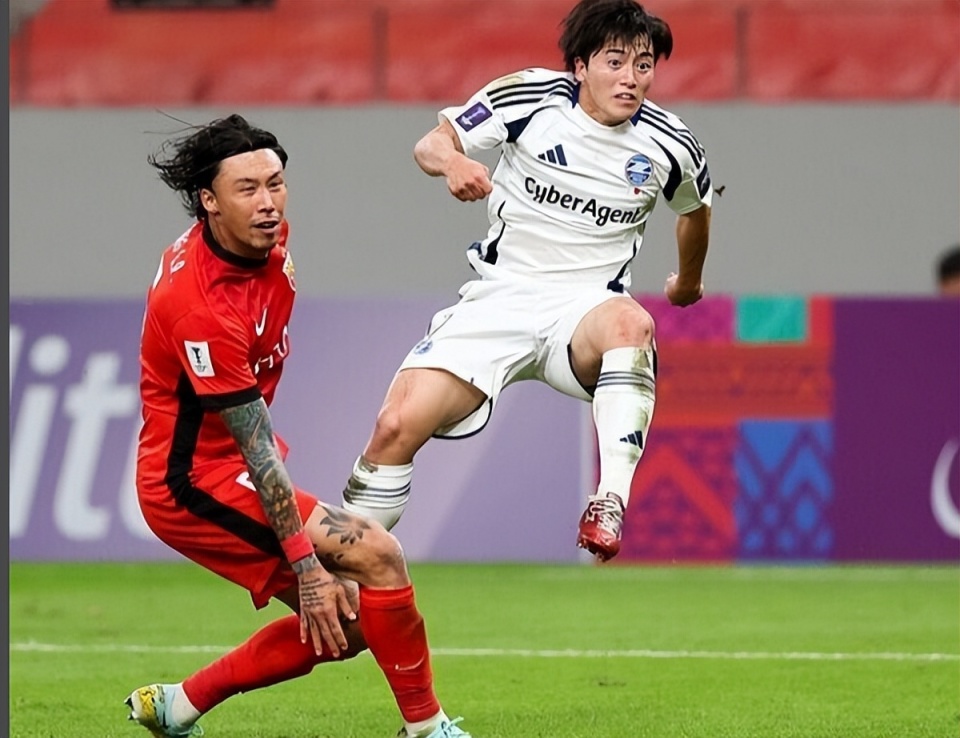 力平平的外, 海海港