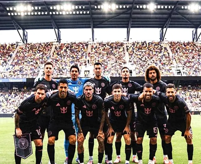 球迷们热议, 感的交锋, 挡出